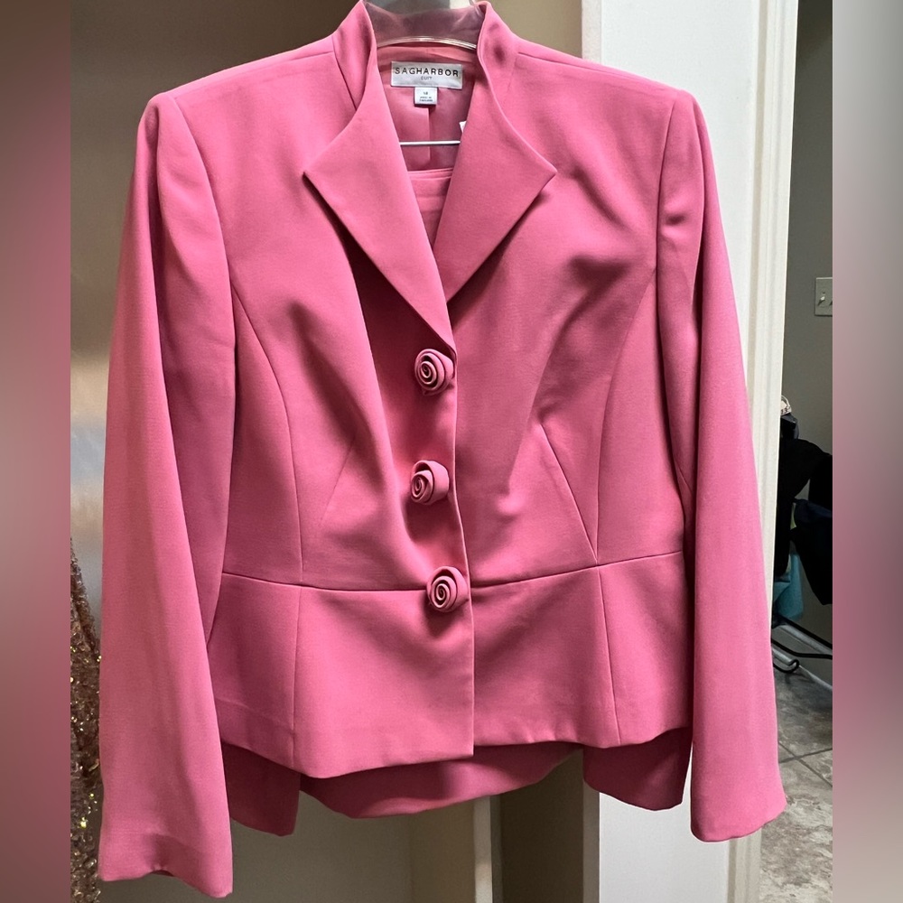 *ONLY WORN ONCE* Beautiful stylish skirt suit with rosette buttons/snap closure.